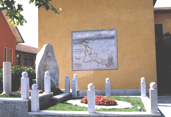 Bardello Monumento ai Caduti