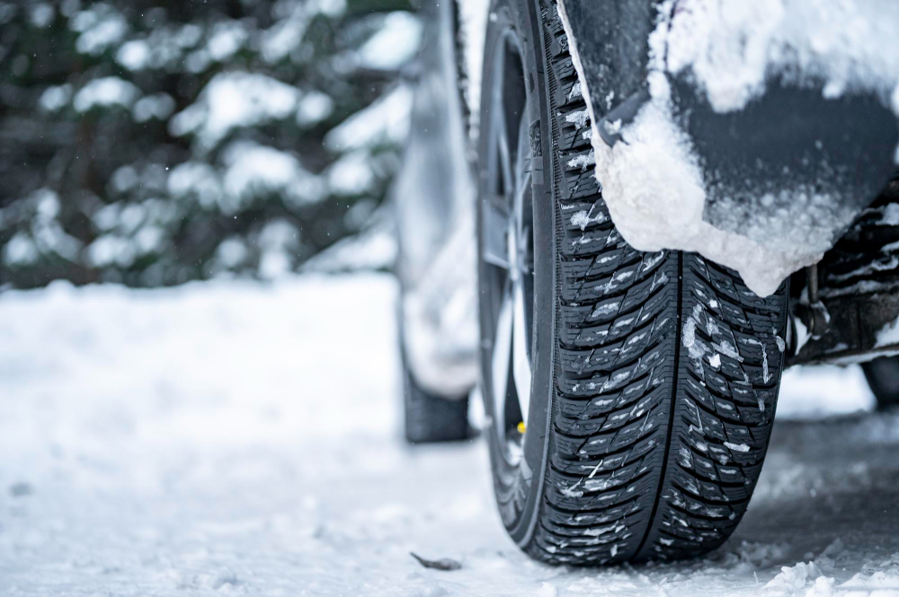Gomme invernali in Canton Ticino: cosa prevede la legge?